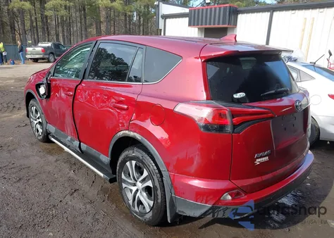 2018 Toyota Rav4 Le z USA, uszkodzony, nr VIN 2T3ZFREV8JW436428
